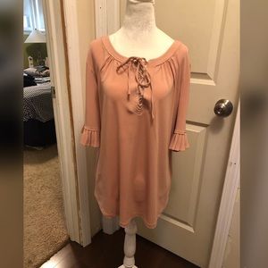 New York & Company 7th Avenue Peach colored top